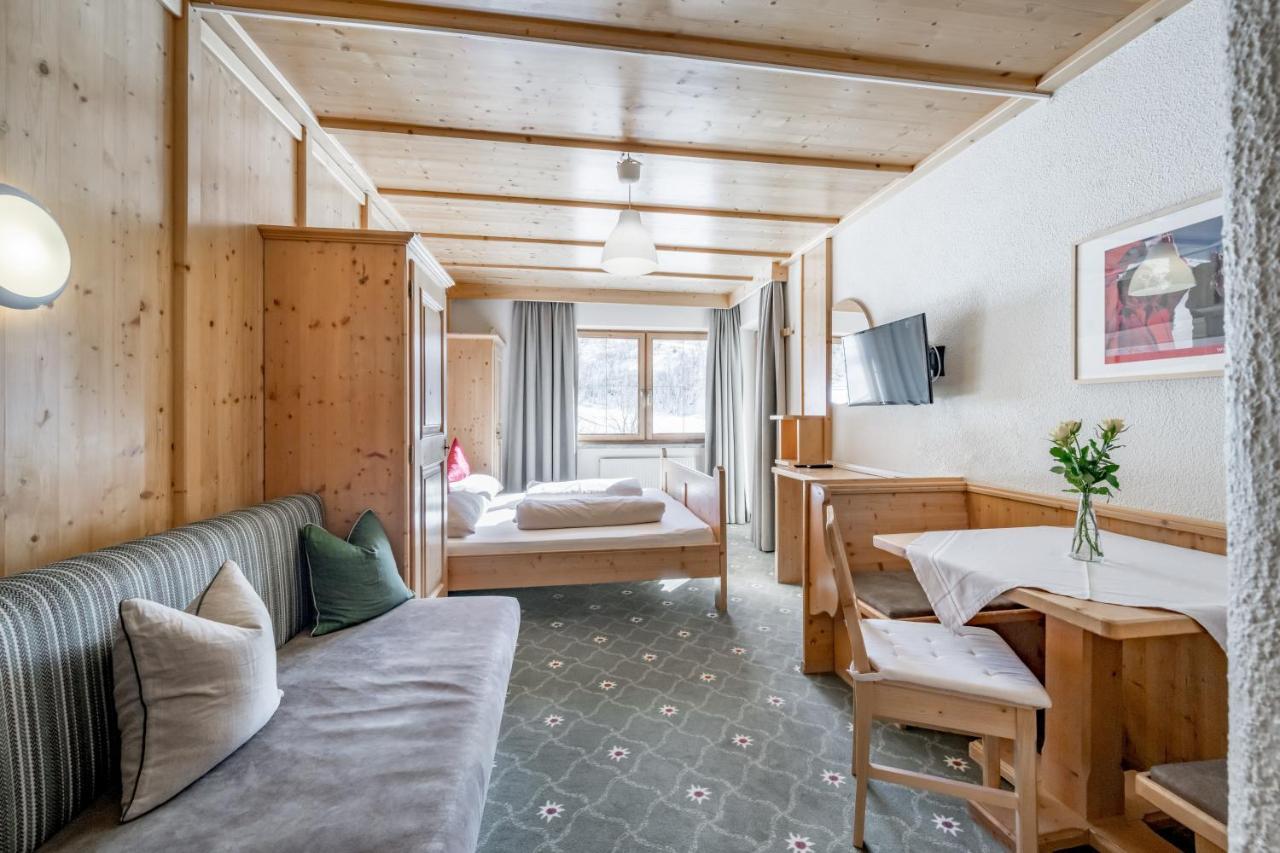 Landhaus Edelweiss Hotel Sankt Leonhard im Pitztal Kültér fotó