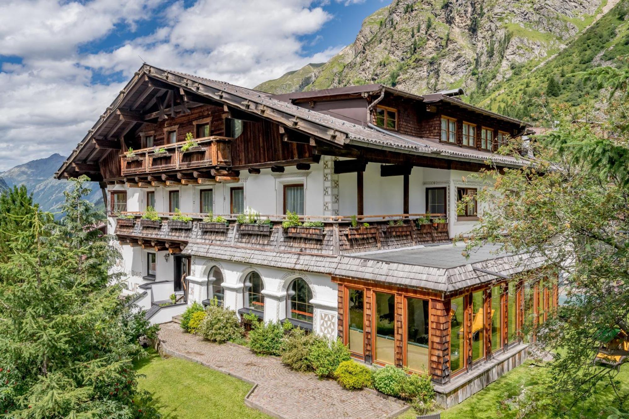 Landhaus Edelweiss Hotel Sankt Leonhard im Pitztal Kültér fotó